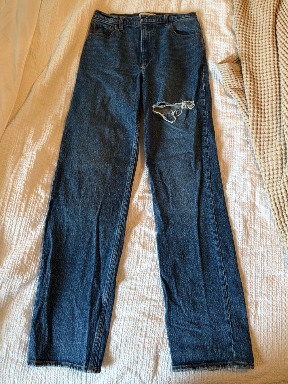 Abercrombie & Fitch Dark Blue High Rise Straight-Leg Jeans with Distressed Knee